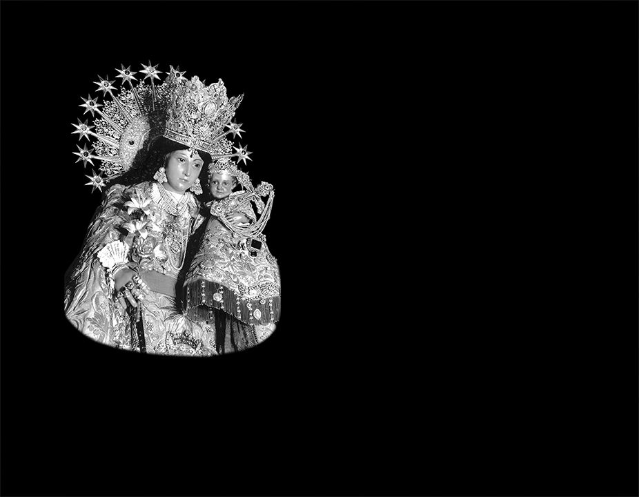 Virgen de los desamparados Valencia porcelánico blanco y negro